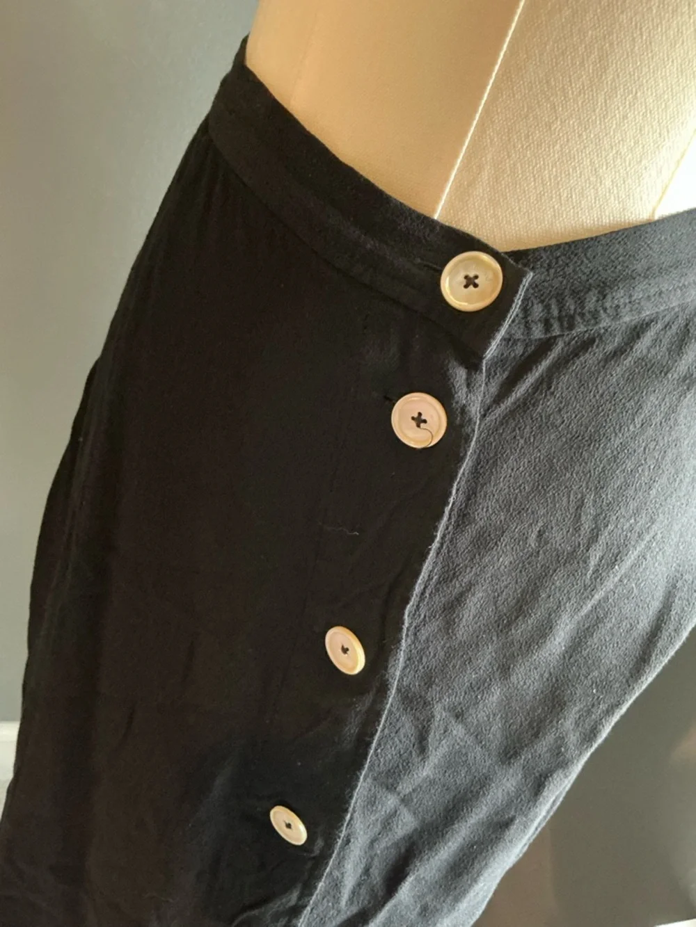 Wilfred Aritzia Black Buton Front Long Skirt, small - Picture 2 of 8